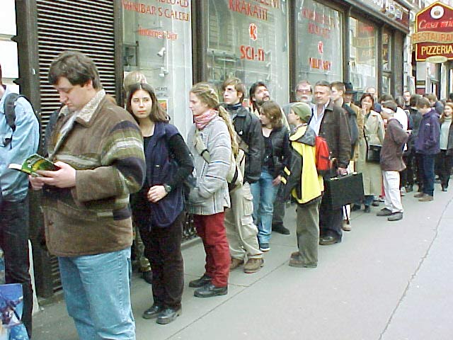 Dicsworld fans waiting for Terry Pratchett