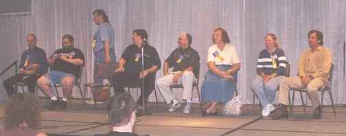 Mike McFadden, Les Haven (I think), Vic Milan, 2 guys from Wizkids Games, Connie Willis, Jeanne Norris, Dirk Benedict