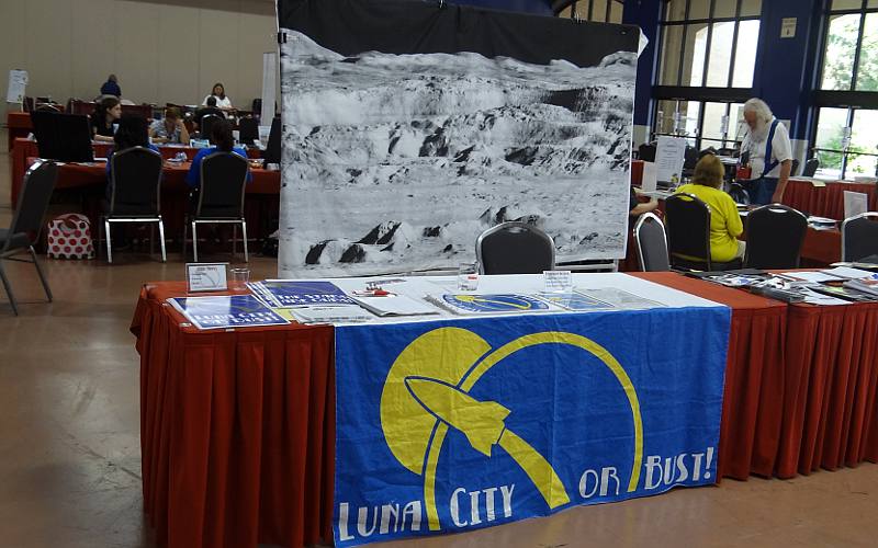 Luna City or Bust - promoting the colonisation of space